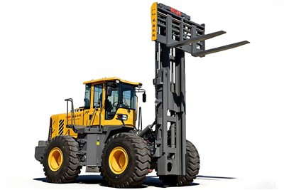 Вездеходный вилочный погрузчик